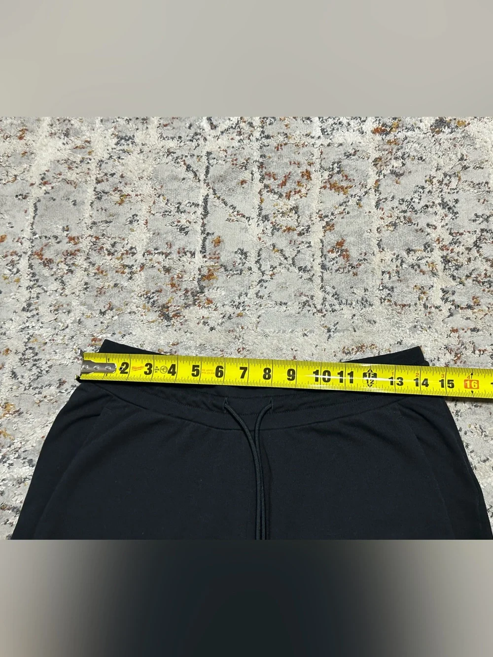 GYMSHARK critical shorts size Small black